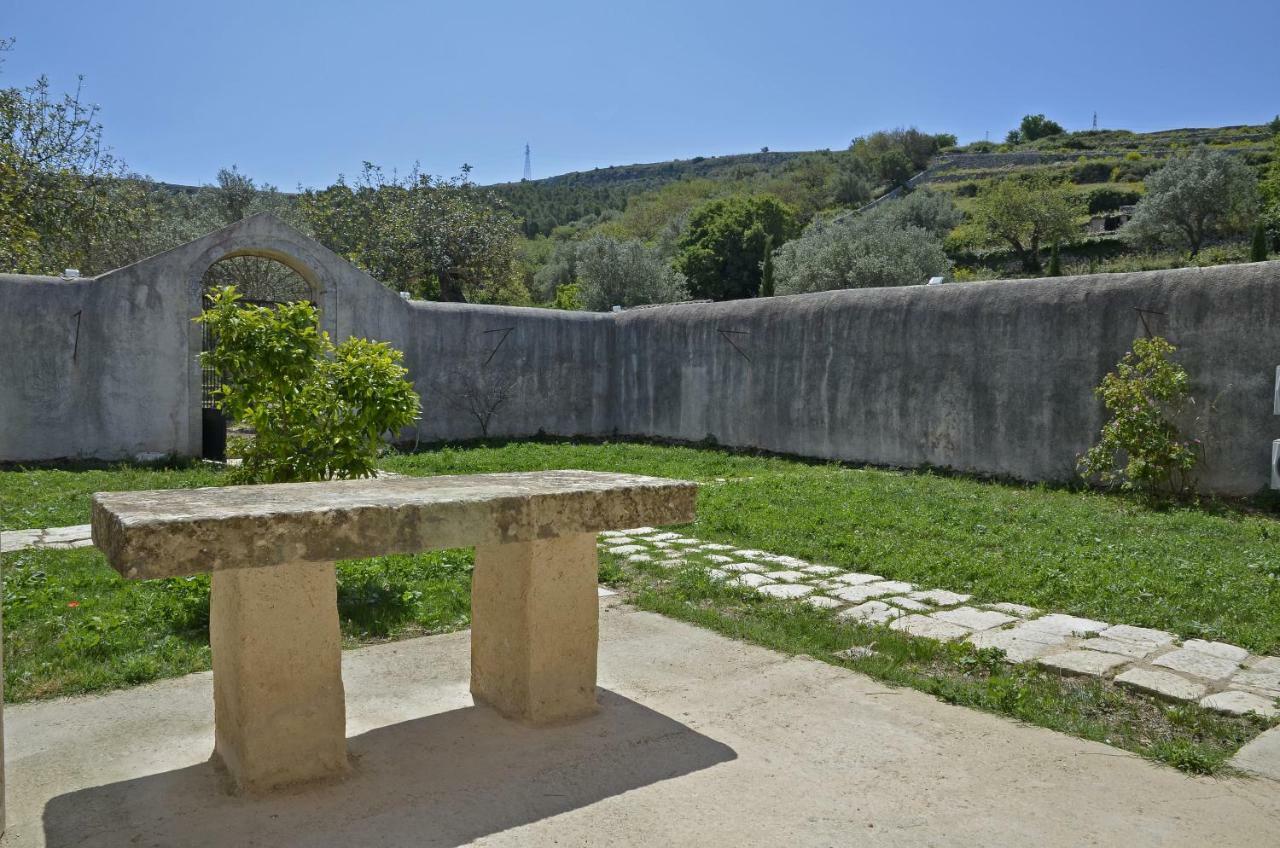 Regia Trazzera Resort