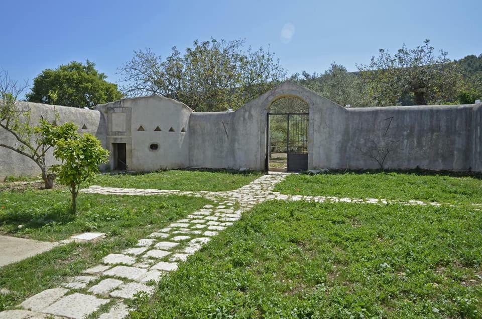 Resort Regia Trazzera *
